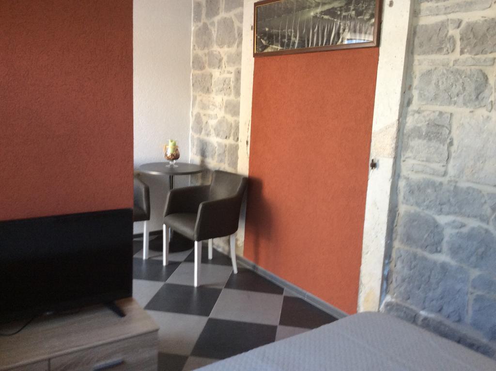Apartments Qualitas Kotor Bagian luar foto