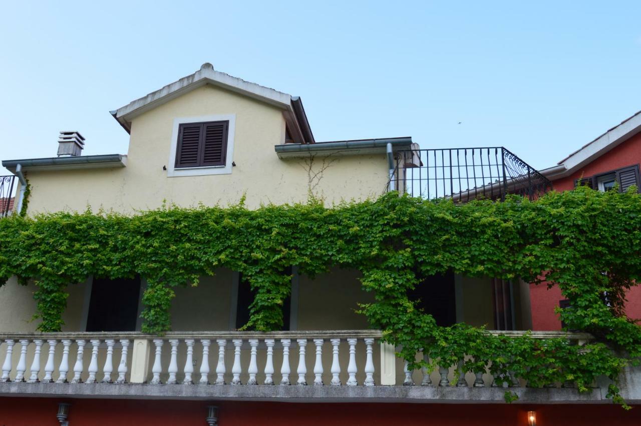 Apartments Qualitas Kotor Bagian luar foto