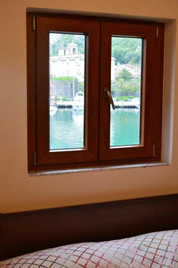 Apartments Qualitas Kotor Bagian luar foto